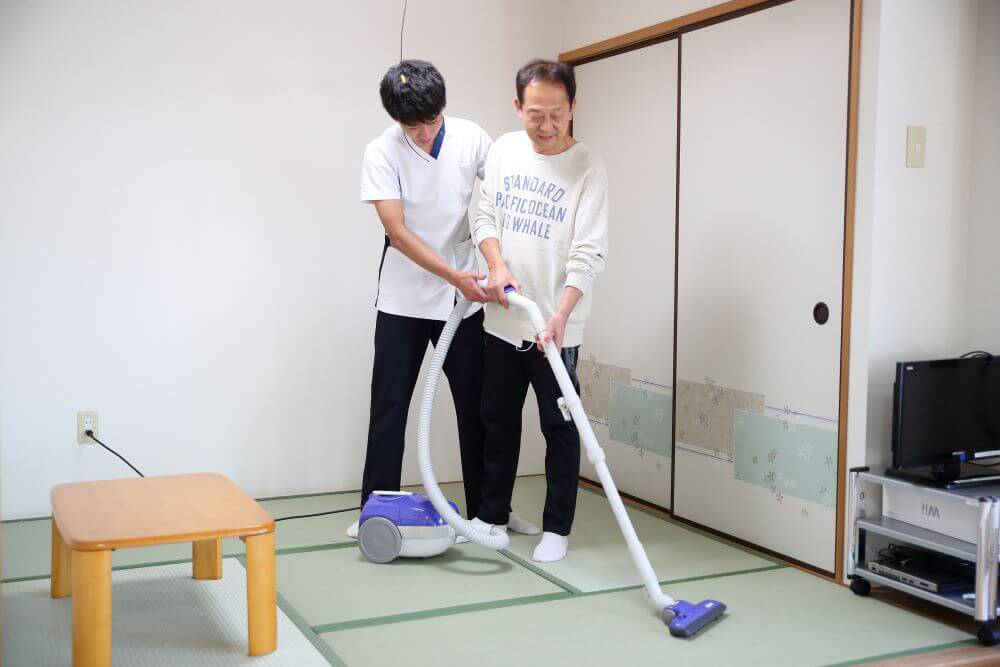 畳での掃除機訓練